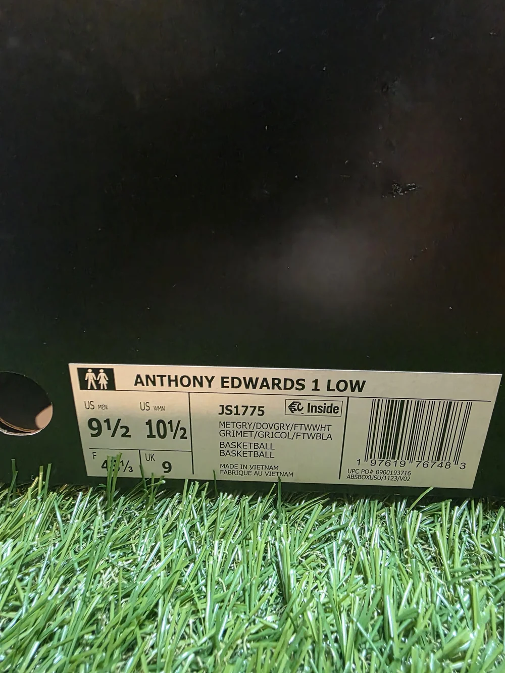 9.5 Men's Adidas Anthony Edwards 1 Low Sneakers Metgray